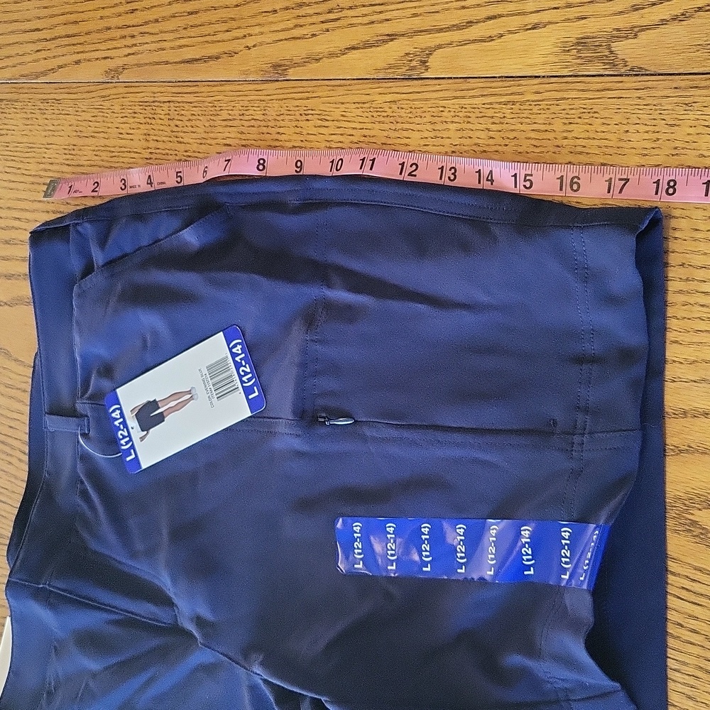 NWT 32° COOL evening blue women's shorts